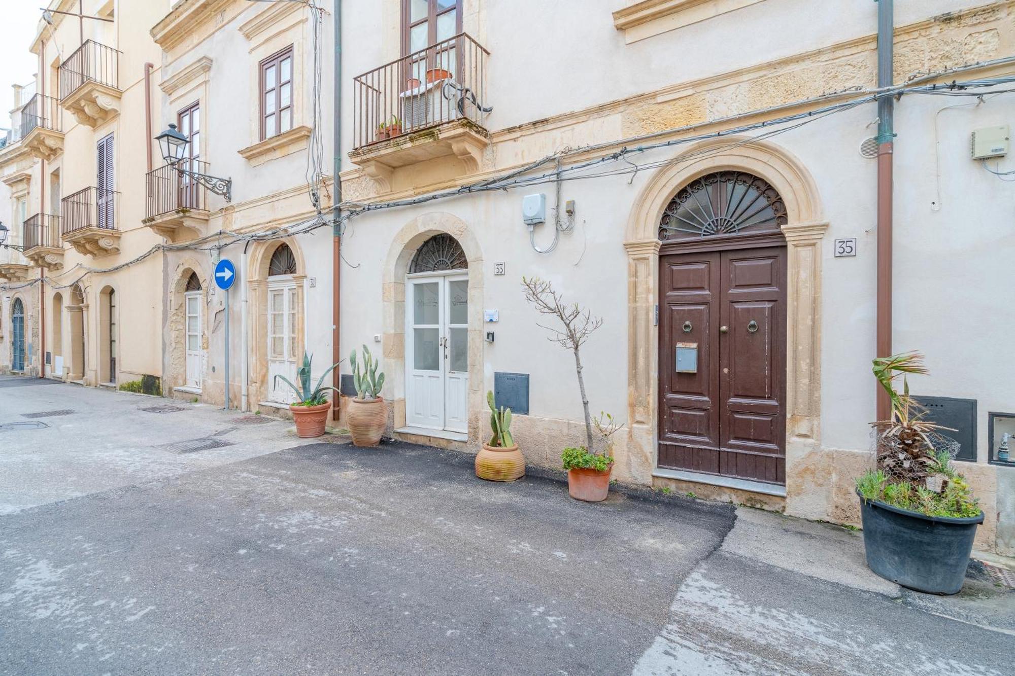 La Casa Di Eva In Via Nizza Syracuse Exterior foto